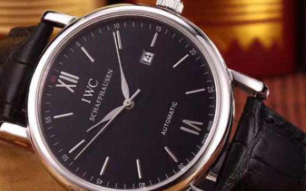 萬國手表生銹的處理方法（圖）