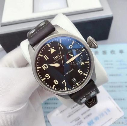 <b>萬國表盤生銹怎么辦？</b>