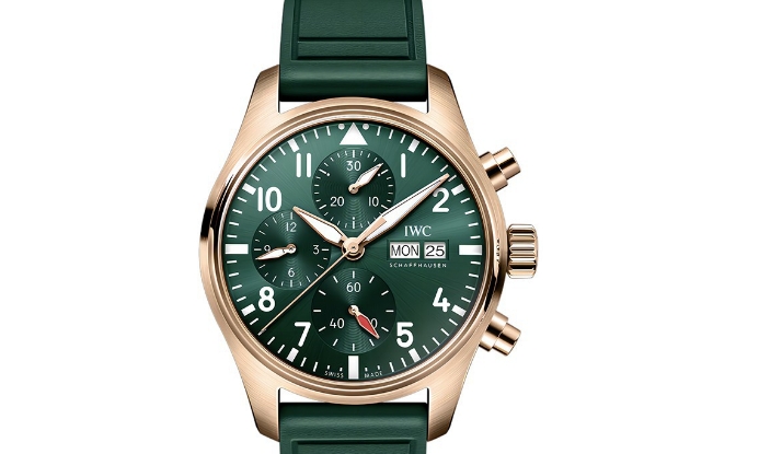 萬國手表表帶變色怎么辦？（圖）