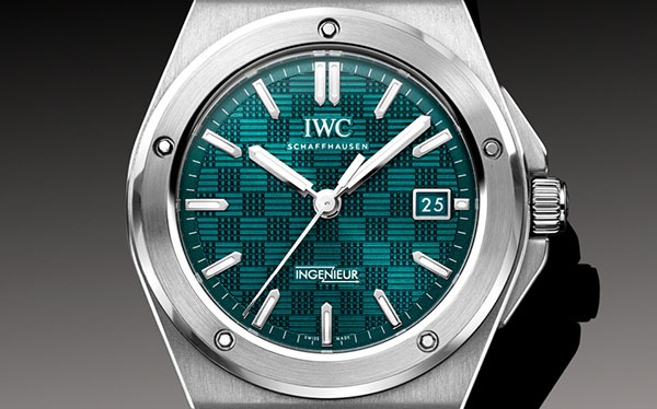 萬國手表如何消磁?(圖) 萬國手表如何消磁?(圖)